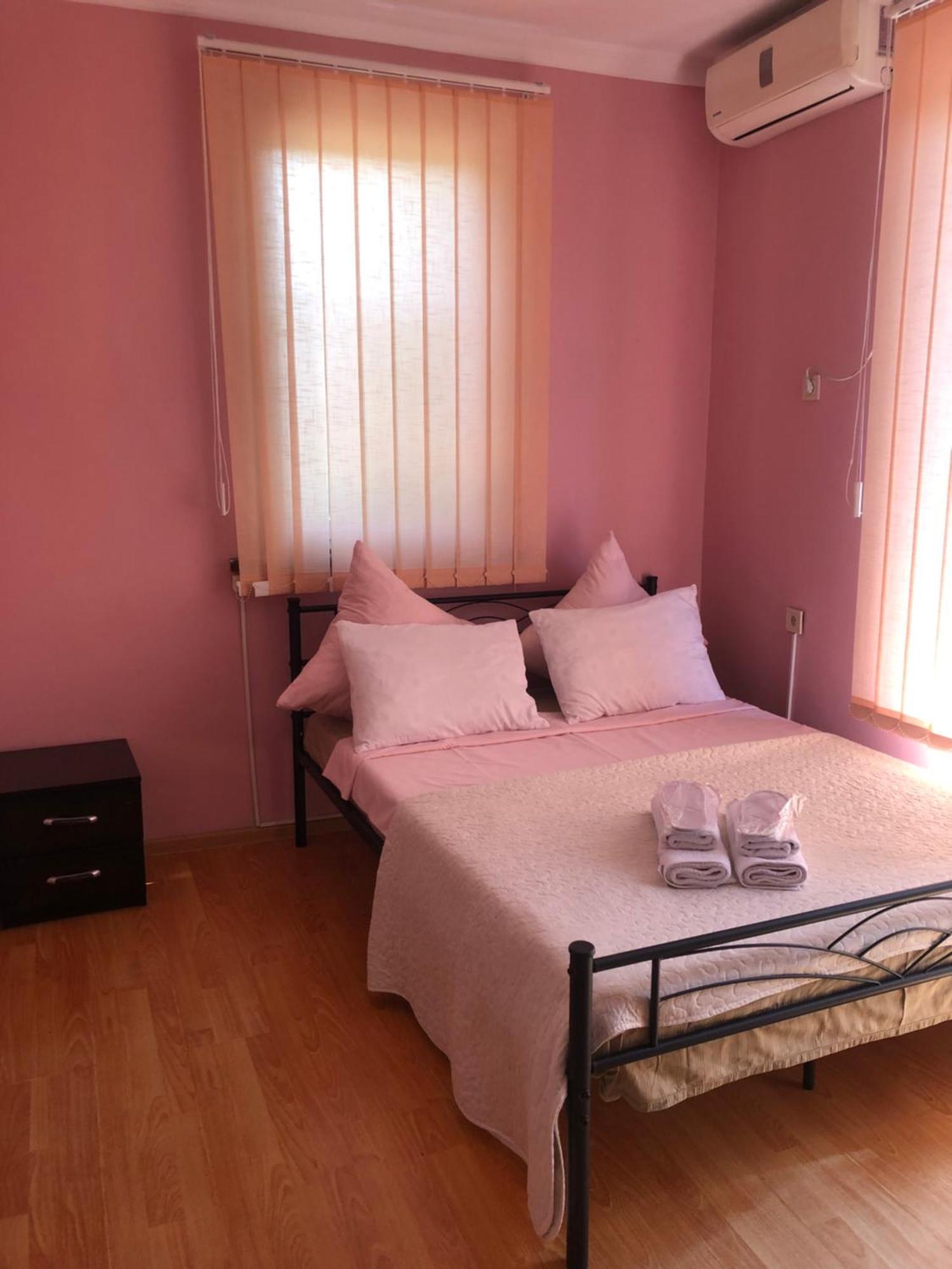 Hotel Your Comfort Tbilisi Bagian luar foto