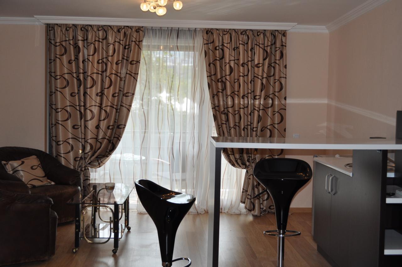 Hotel Your Comfort Tbilisi Bagian luar foto