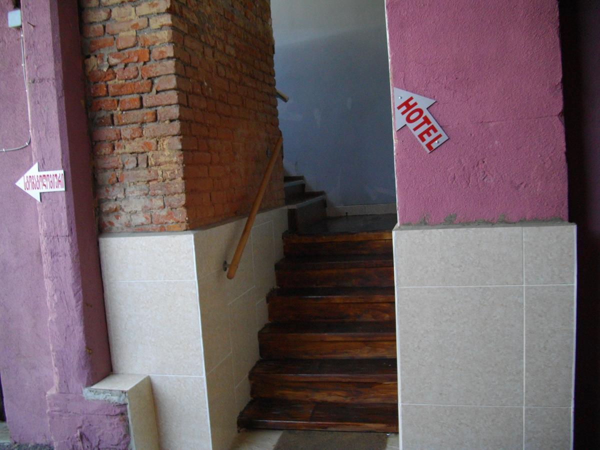 Hotel Your Comfort Tbilisi Bagian luar foto