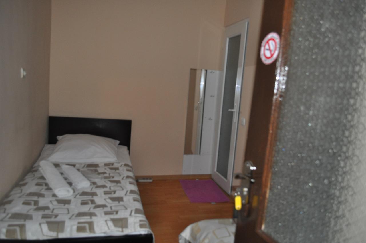 Hotel Your Comfort Tbilisi Ruang foto